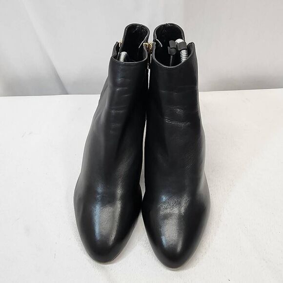 Vince Camuto Vinisha Heeled Bootie Side Zip Black Leather Gold Hardware Ankle 10 - Picture 9 of 9